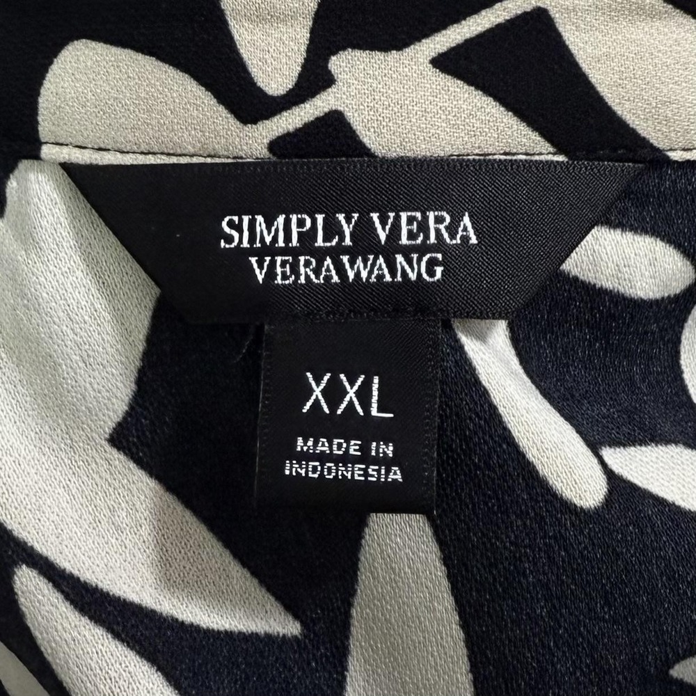 Simply Vera Wang Top Womens XXL Black Cream Shadow Leaves Ruffle Button Up Shirt - Picture 6 of 9